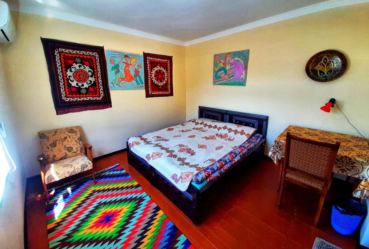 Art Guest House USTO Boukhara Extérieur photo